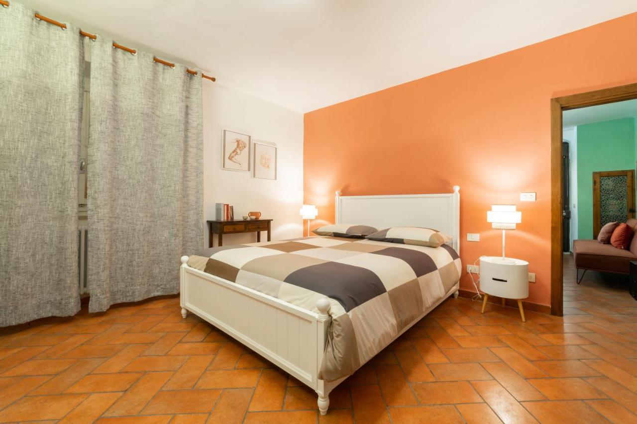 Magnoli Cozy Flat Two Steps From Ponte Vecchio * Florenz