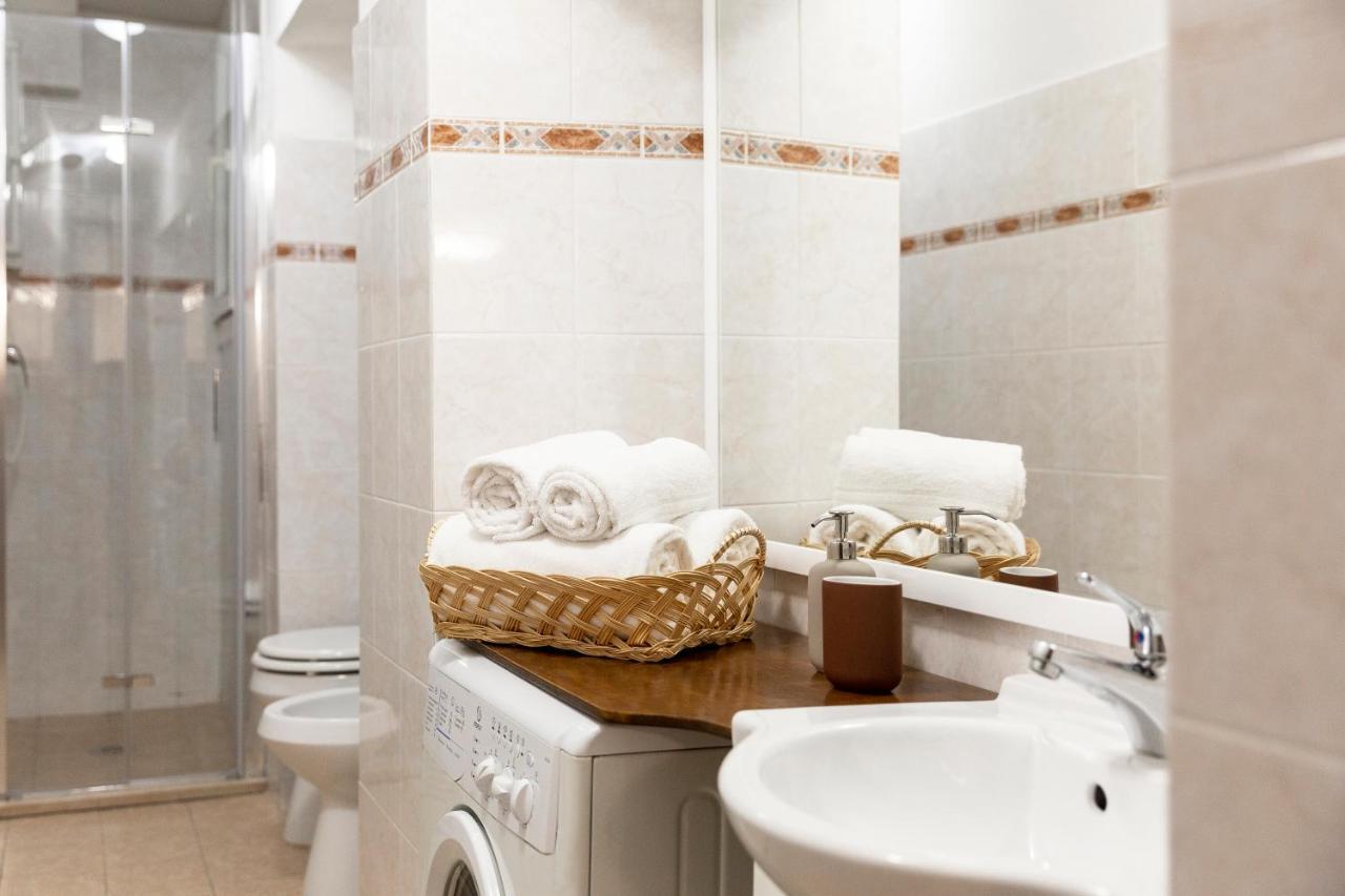 Magnoli Cozy Flat Two Steps From Ponte Vecchio * Florenz